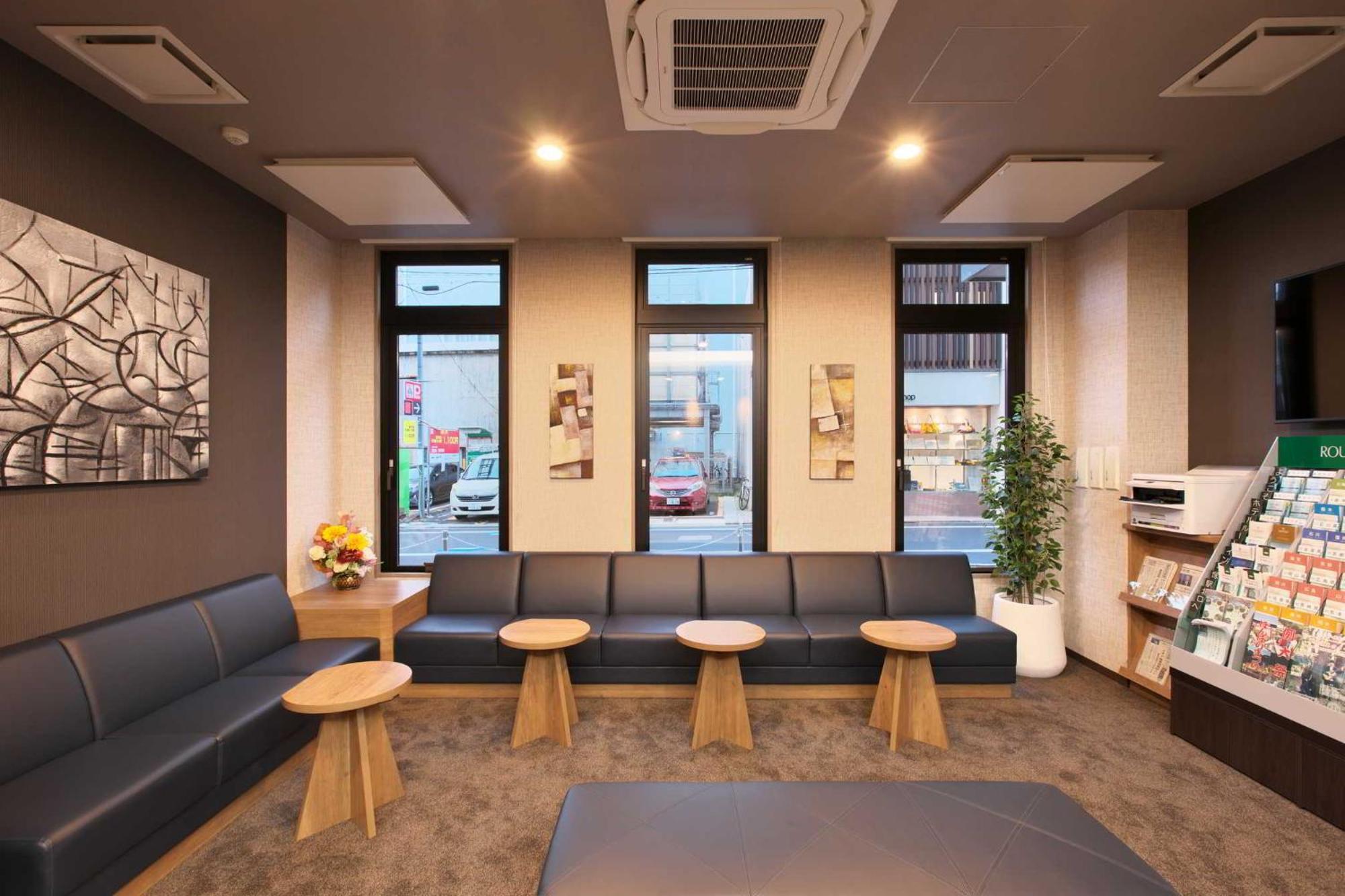 Hotel Route Inn Hiratsukaeki Kitaguchi Экстерьер фото